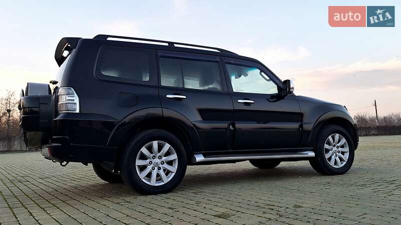 Внедорожник / Кроссовер Mitsubishi Pajero Wagon 2010 в Одессе