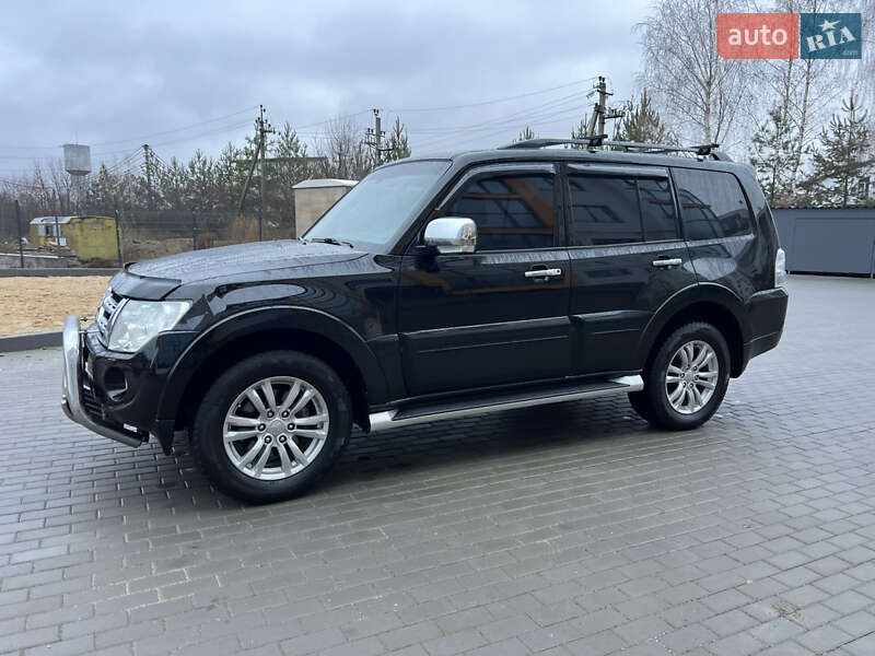 Внедорожник / Кроссовер Mitsubishi Pajero Wagon 2012 в Виннице