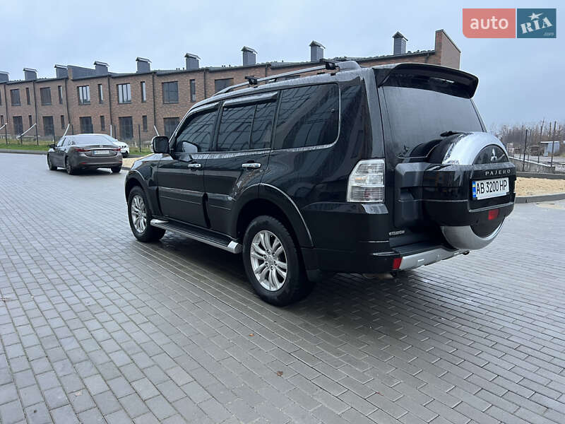Внедорожник / Кроссовер Mitsubishi Pajero Wagon 2012 в Виннице