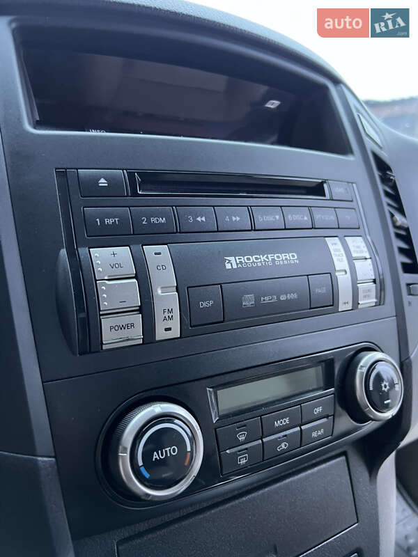 Внедорожник / Кроссовер Mitsubishi Pajero Wagon 2012 в Виннице