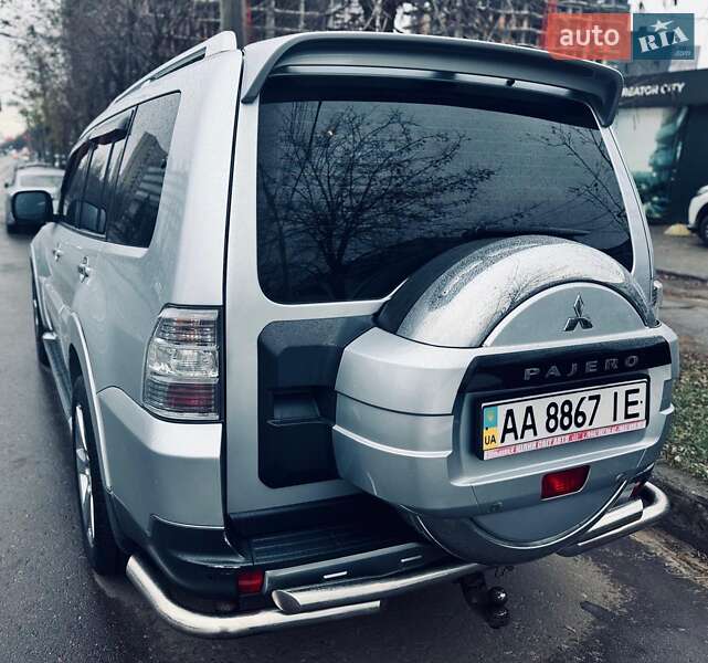 Позашляховик / Кросовер Mitsubishi Pajero Wagon 2008 в Києві фото 4 Позашляховик / Кросовер Mitsubishi Pajero Wagon 2008 в Києві