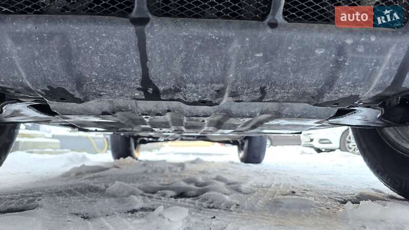 Внедорожник / Кроссовер Mitsubishi Pajero Wagon 2013 в Львове