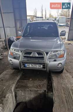 Позашляховик / Кросовер Mitsubishi Pajero Wagon 2004 в Павлограді