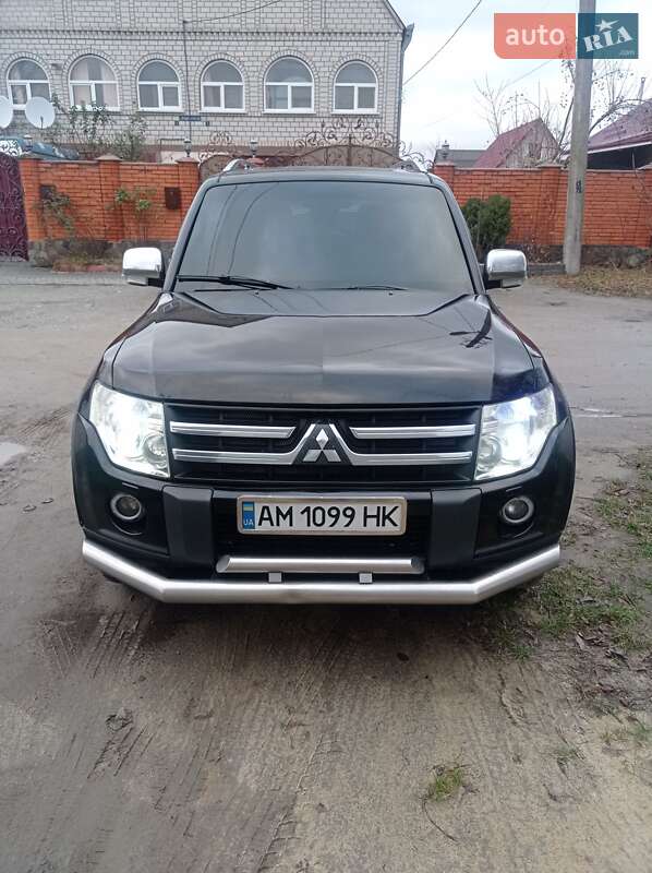 Внедорожник / Кроссовер Mitsubishi Pajero Wagon 2008 в Бердичеве