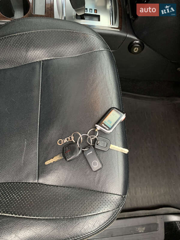 Позашляховик / Кросовер Mitsubishi Pajero Wagon 2013 в Рівному