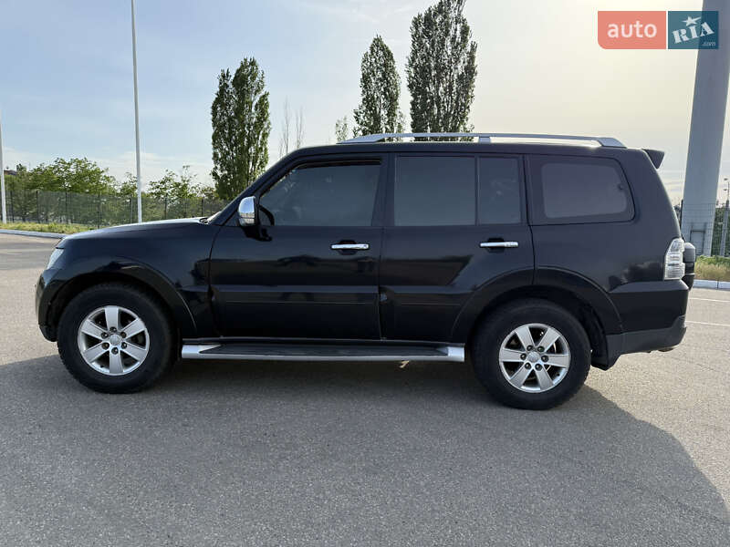 Позашляховик / Кросовер Mitsubishi Pajero Wagon 2007 в Харкові