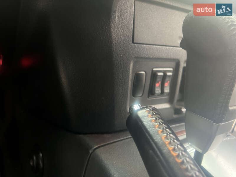Внедорожник / Кроссовер Mitsubishi Pajero Wagon 2008 в Киеве фото 18 Внедорожник / Кроссовер Mitsubishi Pajero Wagon 2008 в Киеве