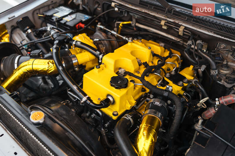 Позашляховик / Кросовер Mitsubishi Pajero Wagon 2007 в Києві