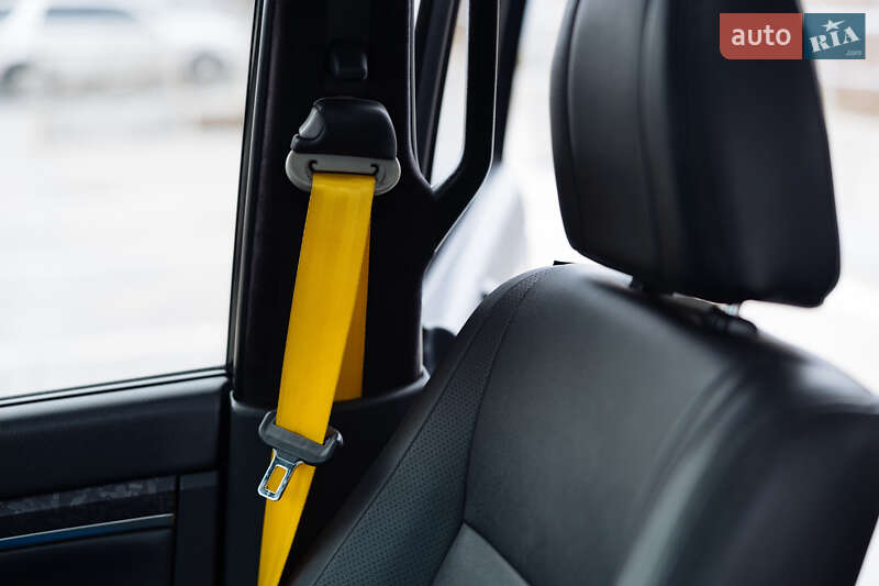 Позашляховик / Кросовер Mitsubishi Pajero Wagon 2007 в Києві