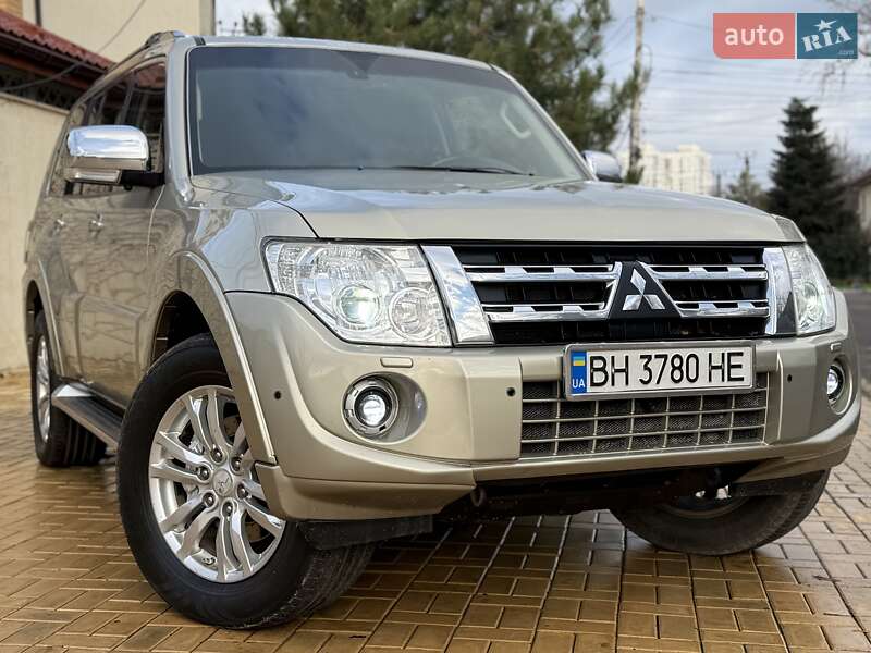 Внедорожник / Кроссовер Mitsubishi Pajero Wagon 2013 в Одессе фото 11 Внедорожник / Кроссовер Mitsubishi Pajero Wagon 2013 в Одессе