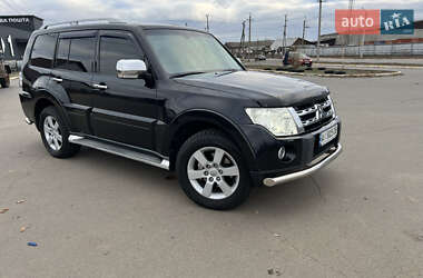 Внедорожник / Кроссовер Mitsubishi Pajero Wagon 2008 в Буче