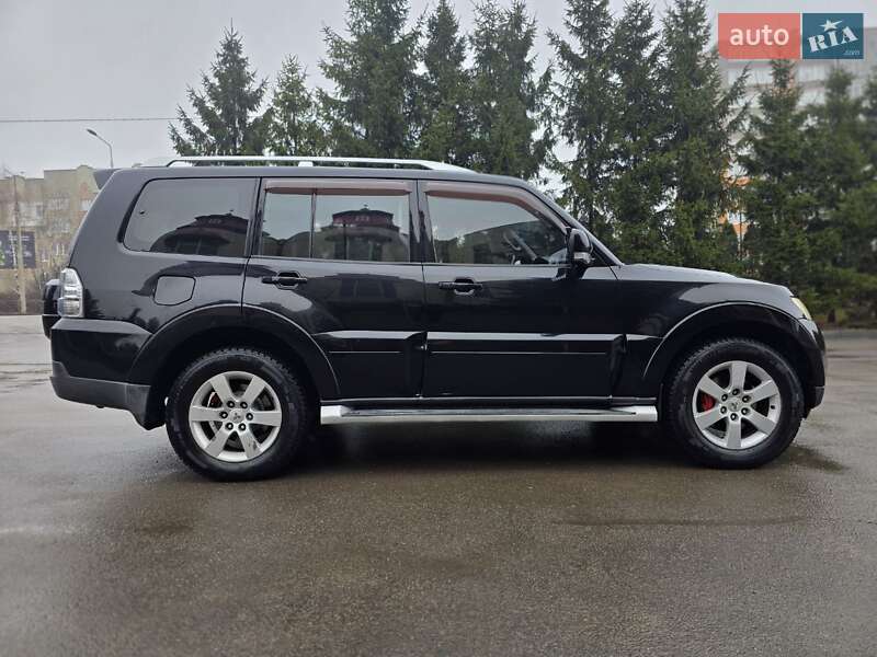 Внедорожник / Кроссовер Mitsubishi Pajero Wagon 2007 в Тернополе