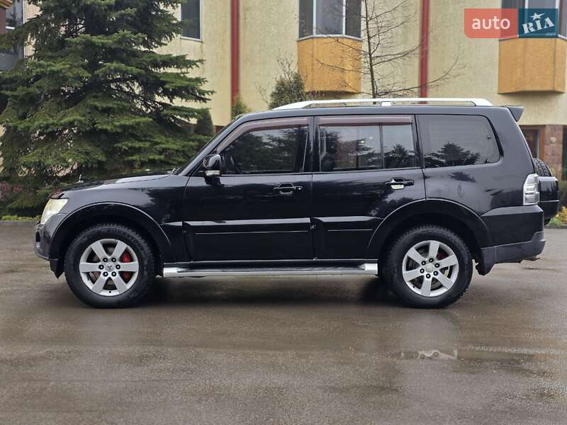 Внедорожник / Кроссовер Mitsubishi Pajero Wagon 2007 в Тернополе