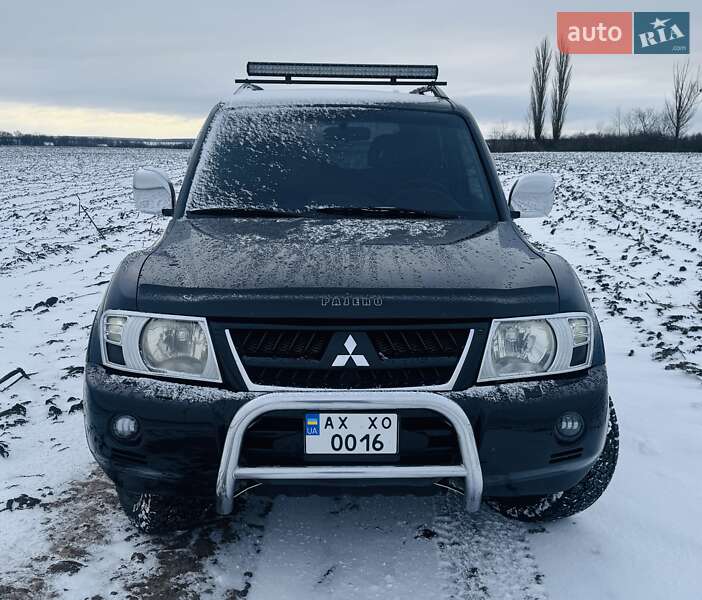 Позашляховик / Кросовер Mitsubishi Pajero Wagon 2003 в Харкові