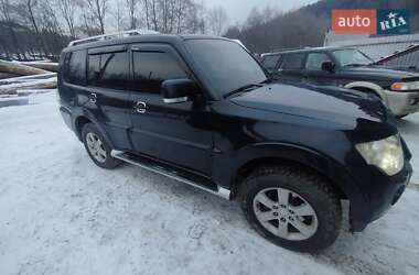 Позашляховик / Кросовер Mitsubishi Pajero Wagon 2008 в Путилі