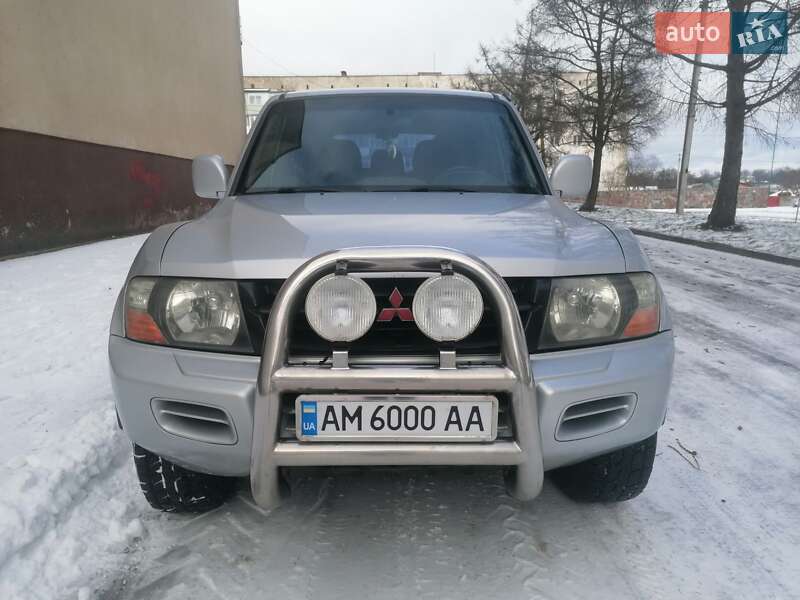 Позашляховик / Кросовер Mitsubishi Pajero Wagon 2000 в Звягелі фото 10 Позашляховик / Кросовер Mitsubishi Pajero Wagon 2000 в Звягелі