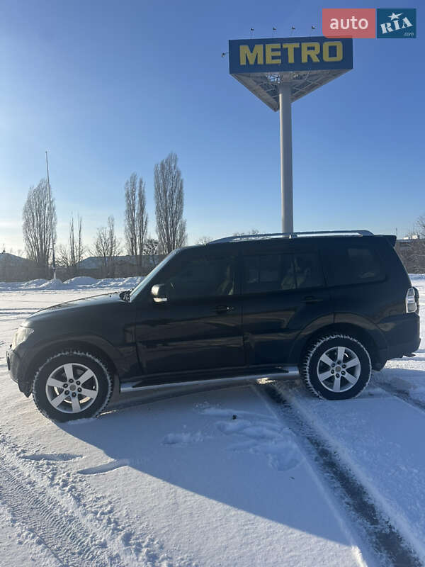 Позашляховик / Кросовер Mitsubishi Pajero Wagon 2007 в Харкові
