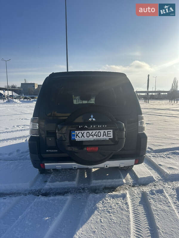 Позашляховик / Кросовер Mitsubishi Pajero Wagon 2007 в Харкові