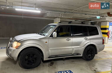 Внедорожник / Кроссовер Mitsubishi Pajero Wagon 2002 в Львове