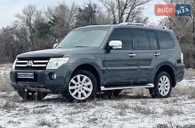 Позашляховик / Кросовер Mitsubishi Pajero Wagon 2011 в Дніпрі