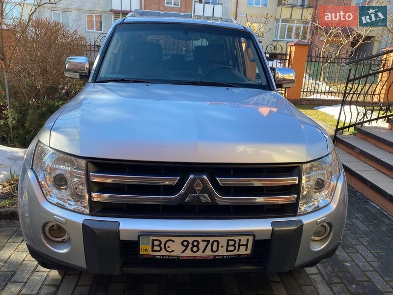 Mitsubishi Pajero Wagon 2008