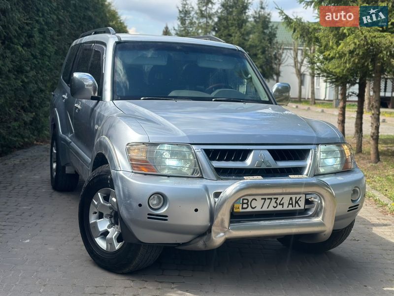 Mitsubishi Pajero Wagon 2004