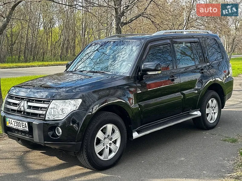 Mitsubishi Pajero Wagon
