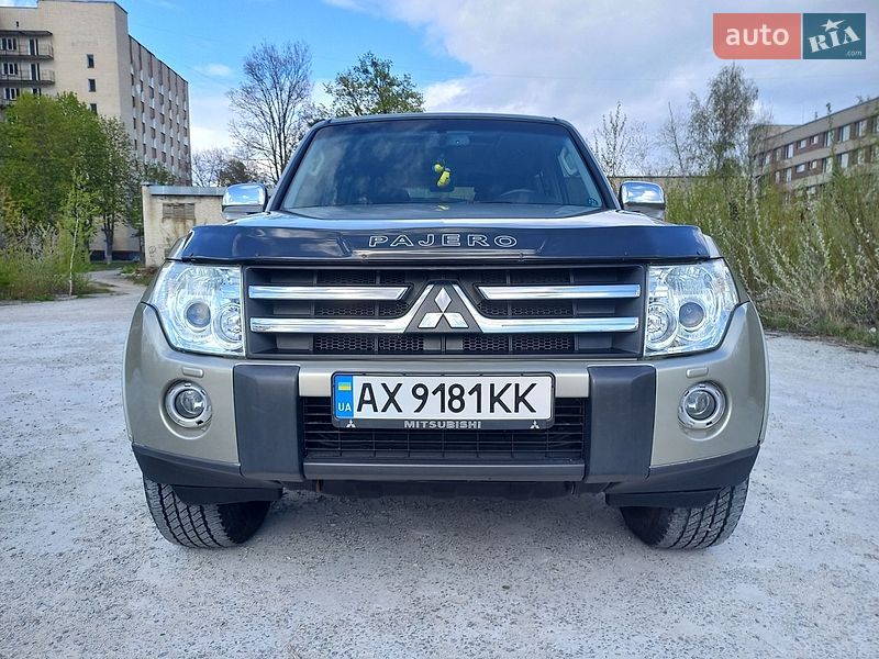 Mitsubishi Pajero Wagon 2008