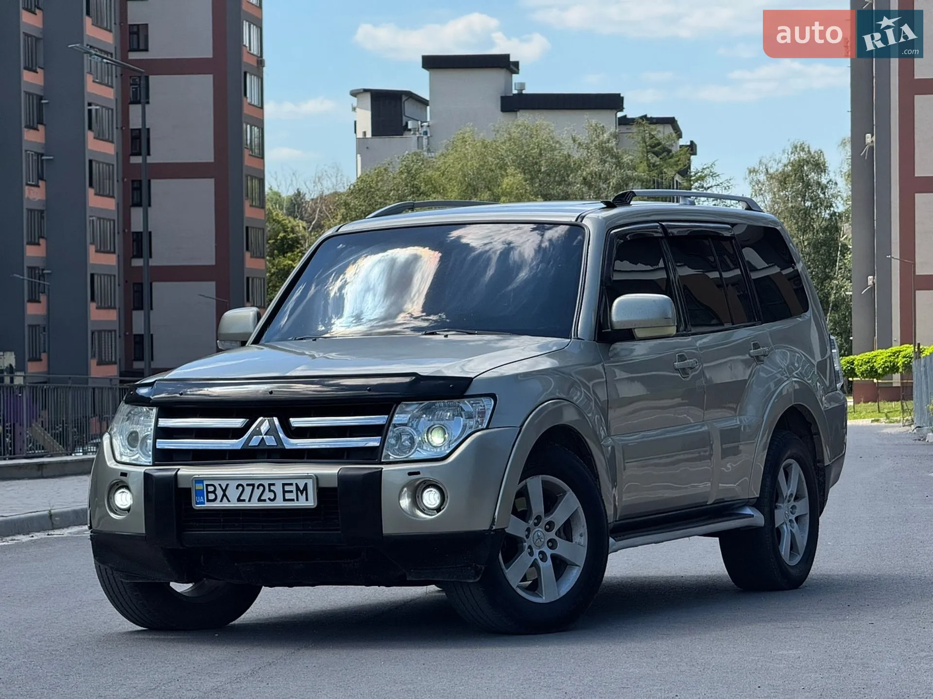 Mitsubishi Pajero Wagon 2008 VIN JMBLYV97W8J001835 фото оголошення 2 з 5