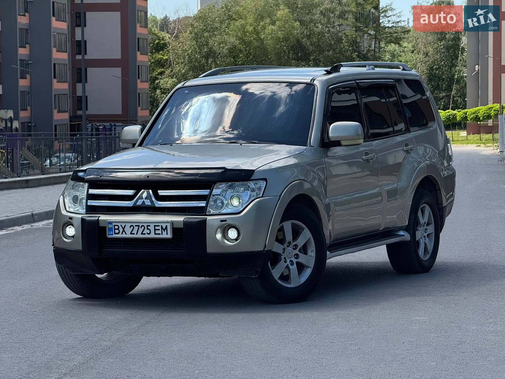 Mitsubishi Pajero Wagon 2008 VIN JMBLYV97W8J001835 фото оголошення 4 з 5