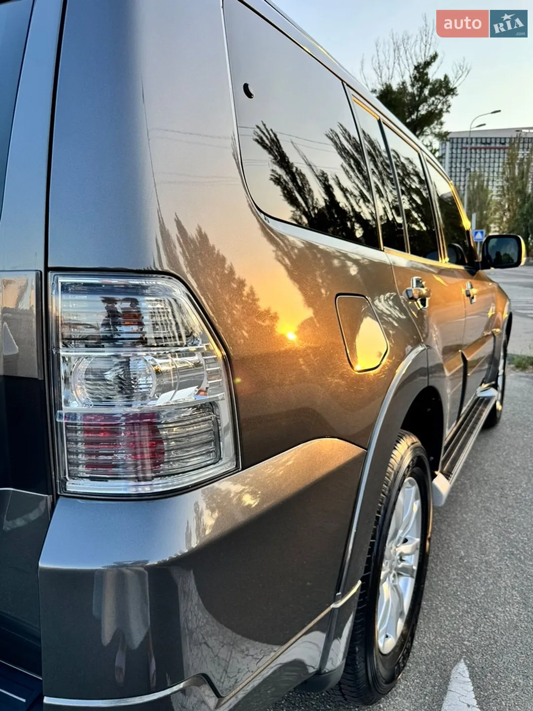 Mitsubishi Pajero Wagon 2018 VIN JMBLYV93WJJ500442 фото оголошення 50 з 79