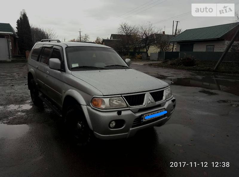 Внедорожник / Кроссовер Mitsubishi Pajero 2006 в Христиновке