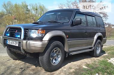 Внедорожник / Кроссовер Mitsubishi Pajero 1998 в 