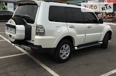 Позашляховик / Кросовер Mitsubishi Pajero 2007 в 