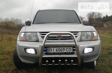 Позашляховик / Кросовер Mitsubishi Pajero 2001 в Полтаві