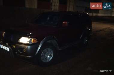 Позашляховик / Кросовер Mitsubishi Pajero 2003 в Запоріжжі