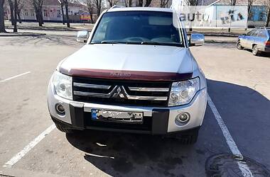 Внедорожник / Кроссовер Mitsubishi Pajero 2008 в Черкассах