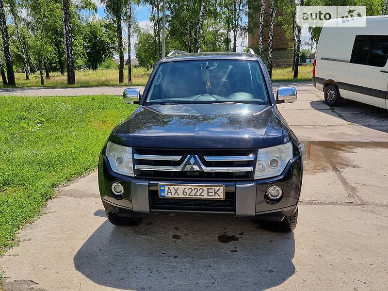 Внедорожник / Кроссовер Mitsubishi Pajero 2007 в Лебедине