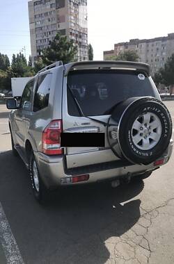 Внедорожник / Кроссовер Mitsubishi Pajero 2002 в 