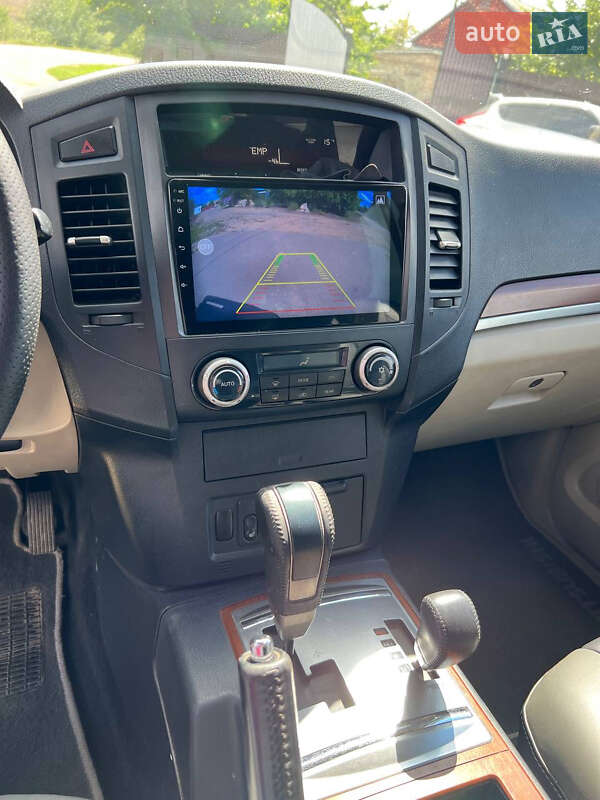 Внедорожник / Кроссовер Mitsubishi Pajero 2007 в Одессе