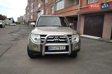 Внедорожник / Кроссовер Mitsubishi Pajero 2007 в Чорткове