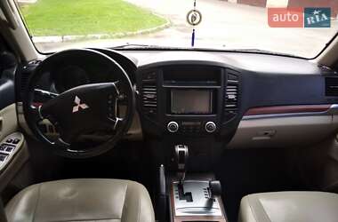 Внедорожник / Кроссовер Mitsubishi Pajero 2007 в Чорткове