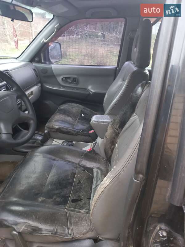 Внедорожник / Кроссовер Mitsubishi Pajero 2000 в Херсоне