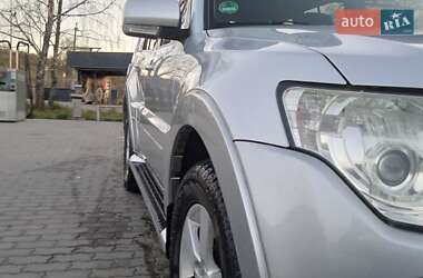 Внедорожник / Кроссовер Mitsubishi Pajero 2007 в Виноградове