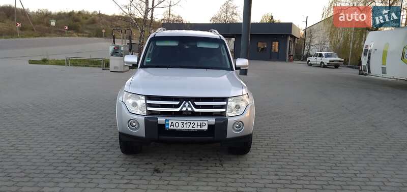 Внедорожник / Кроссовер Mitsubishi Pajero 2007 в Виноградове