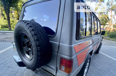 Внедорожник / Кроссовер Mitsubishi Pajero 1990 в 