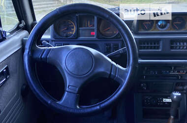 Внедорожник / Кроссовер Mitsubishi Pajero 1990 в 