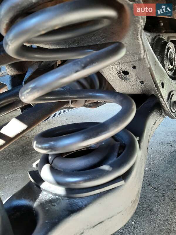 Внедорожник / Кроссовер Mitsubishi Pajero 2000 в Ужгороде фото 21 Внедорожник / Кроссовер Mitsubishi Pajero 2000 в Ужгороде