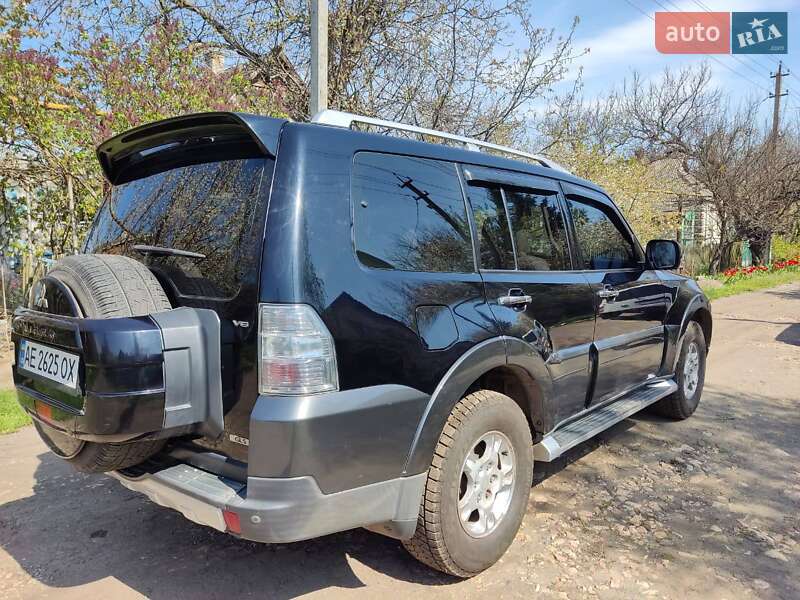 Позашляховик / Кросовер Mitsubishi Pajero 2007 в Апостоловому