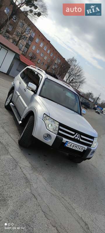 Позашляховик / Кросовер Mitsubishi Pajero 2007 в Тульчині